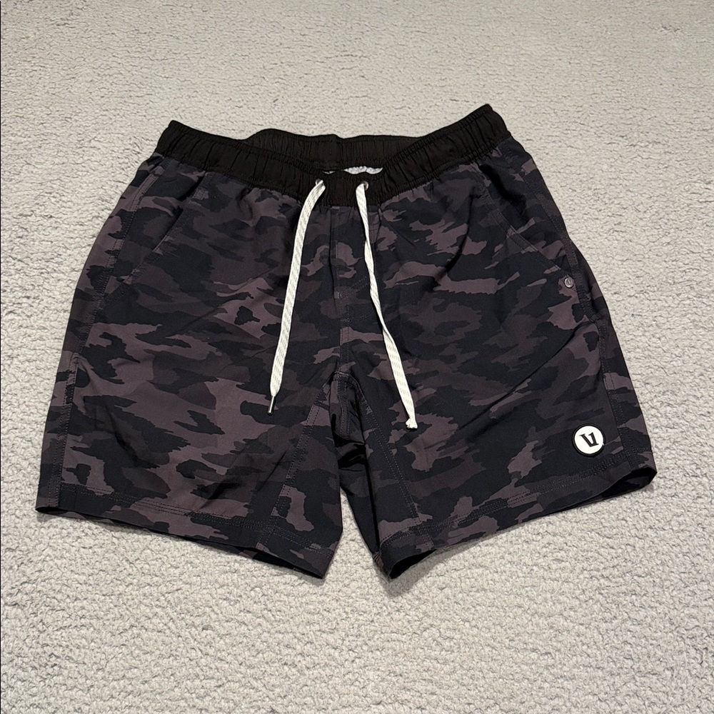 VUORI Kore Short Lined 7" camouflage men shorts size S